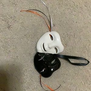 Ceramic/Porcelain White and Black face mask